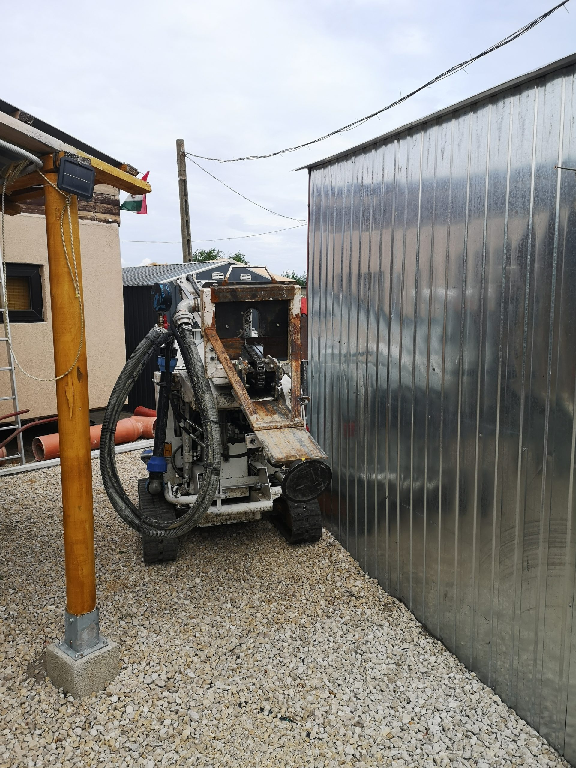 - Magyar Endre a jó kútfúró - ivó és öntözővíz kutak fúrása